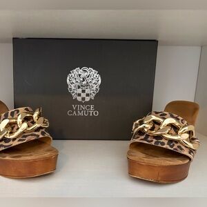 Vince Camuto Leopard Print Chain Slide Sandals - Brown & Gold